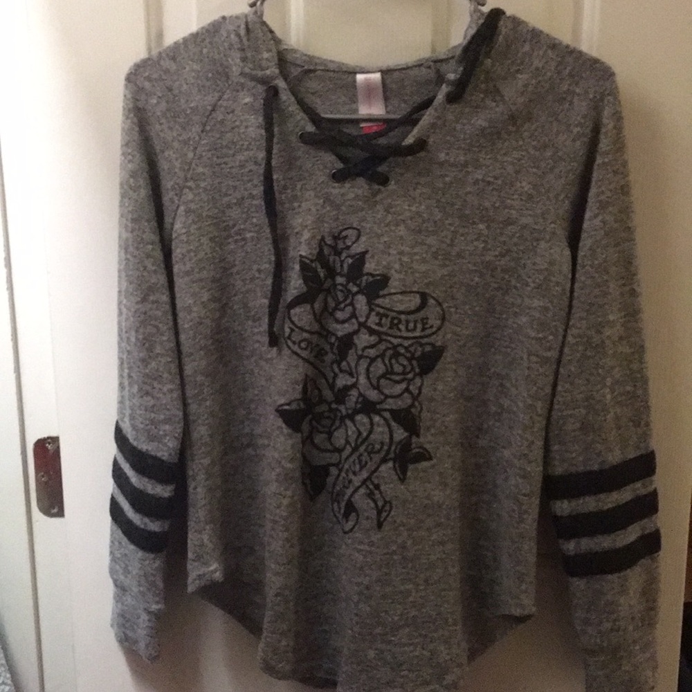 Long-sleeve shirt
